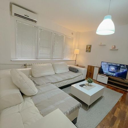 Slavija Mcd Apartment Belgrad Exterior foto
