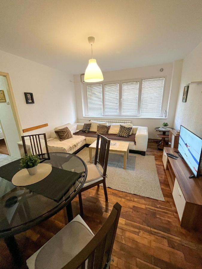 Slavija Mcd Apartment Belgrad Exterior foto